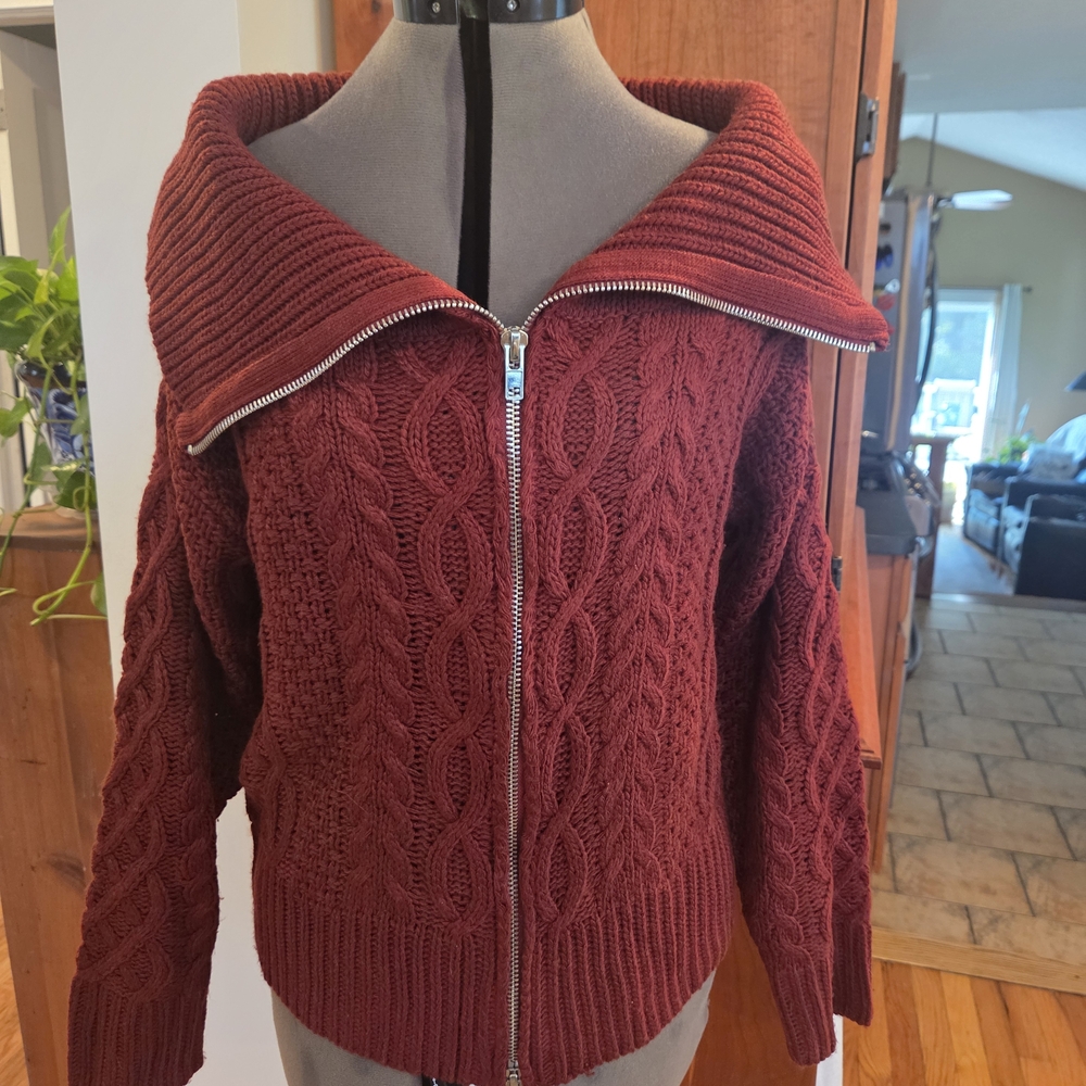 VENUS Burgundy Cable Knit Cowl Sweater